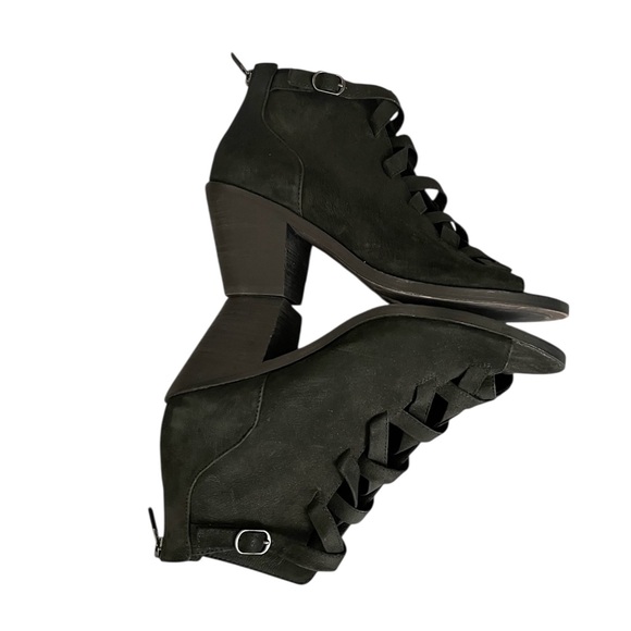 Eileen Fisher Heels Womens 8 Black Suede Gladiator Sandals Elastic Zipper Peep - Picture 1 of 9
